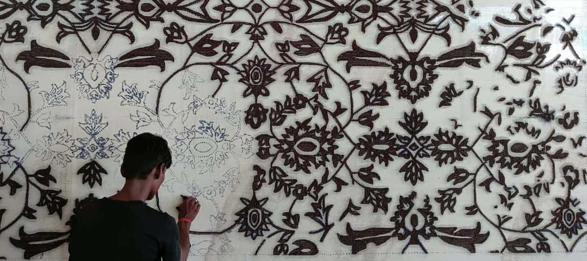 Wool Silk Rugs in Dubai