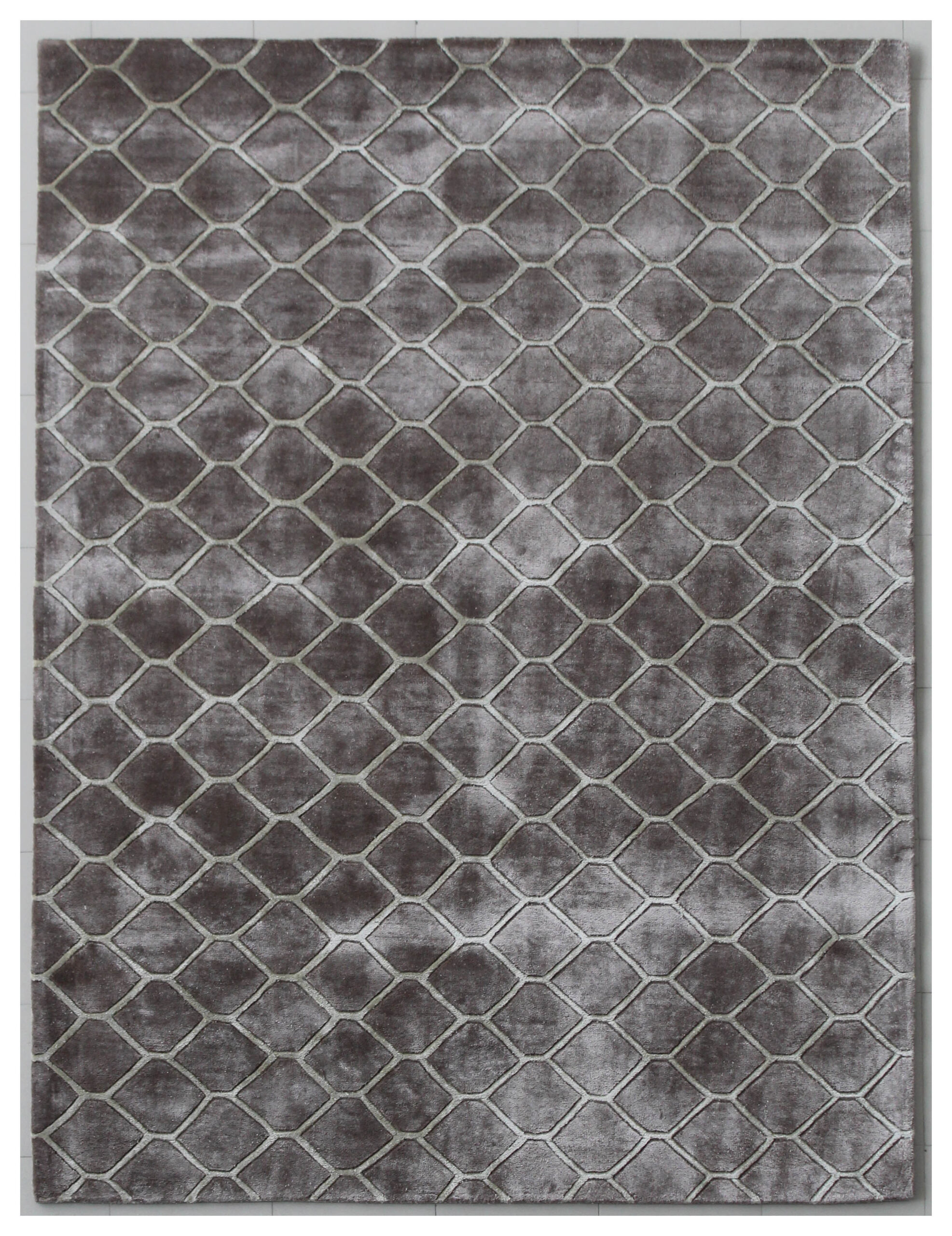 100% BAMBOO SILK Handtufted Carpet in Geometric style, Grey Color Rug - RC106