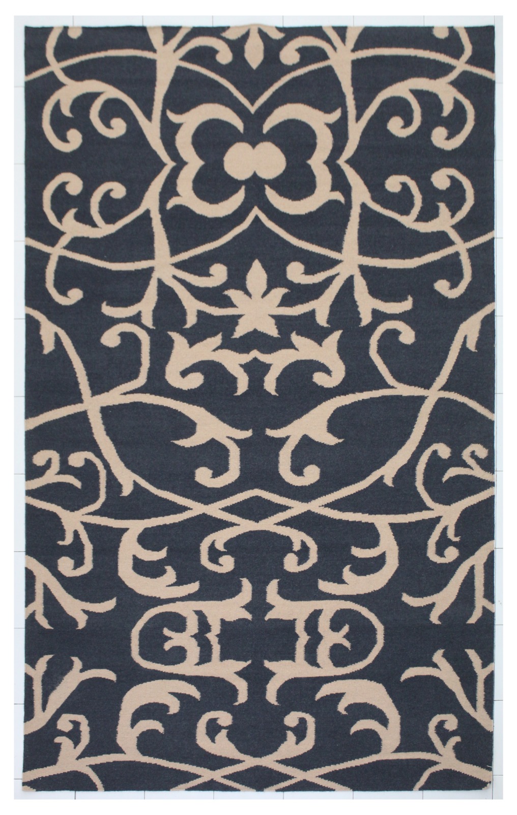 100% Indian Wool Flatweave Rugs in Floral style, Blue Color Rug - RC247